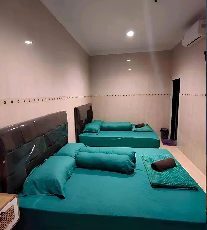 De Patuk Homestay Джокьякарта Экстерьер фото