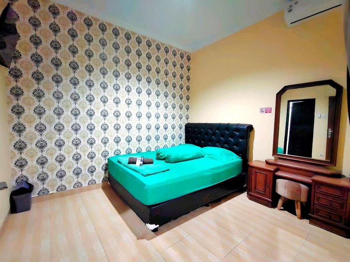 De Patuk Homestay Джокьякарта Экстерьер фото