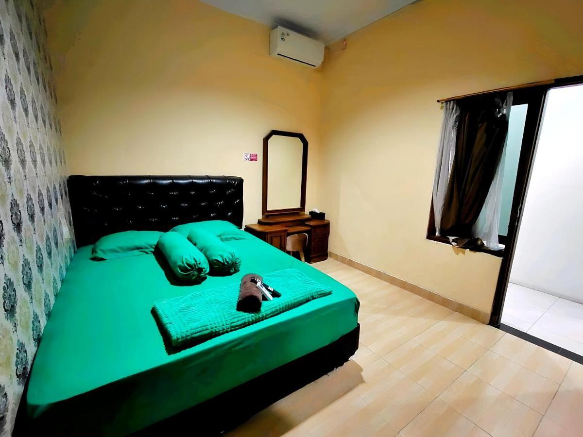 De Patuk Homestay Джокьякарта Экстерьер фото